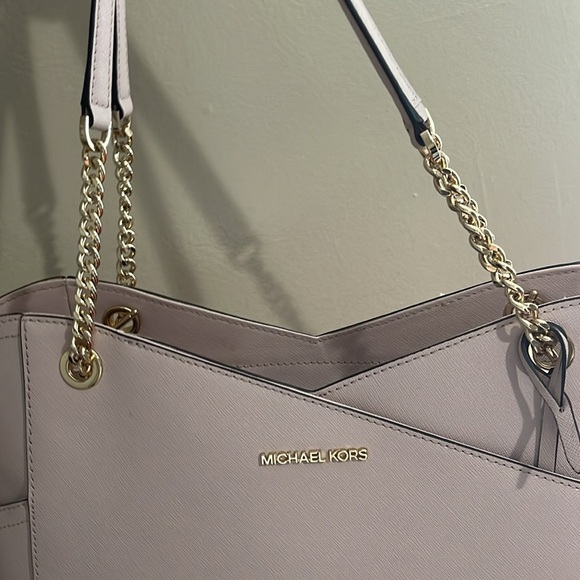 Michael Kors Jet Set Petal Large Saffiano Leather Tote w/ Chain - Blush - Picture 6 of 7